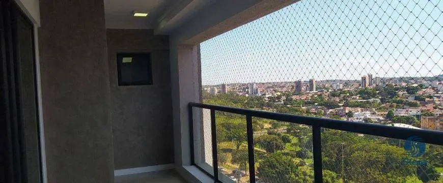 Foto 1 de Apartamento com 3 Quartos para alugar, 100m² em Jardim Bongiovani, Presidente Prudente
