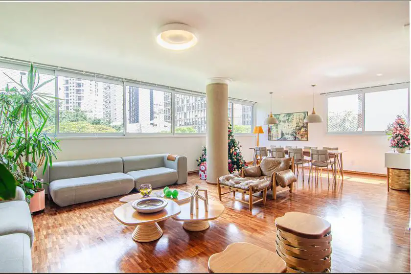 Foto 2 de Apartamento com 3 Quartos à venda, 170m² em Jardim Europa, São Paulo