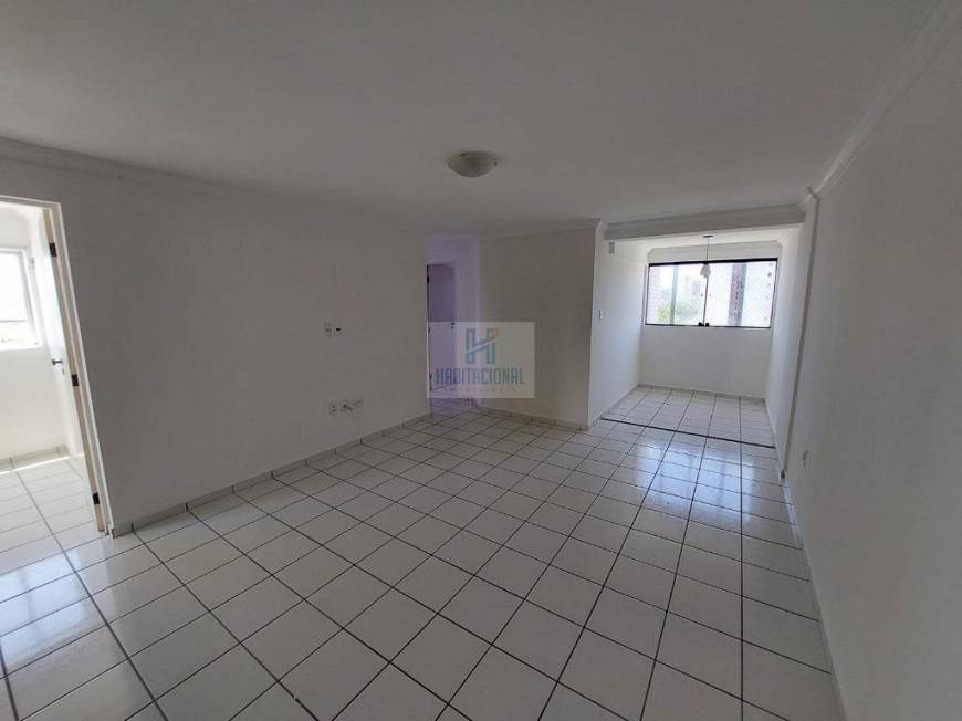 Foto 3 de Apartamento com 3 Quartos para alugar, 86m² em Lagoa Nova, Natal