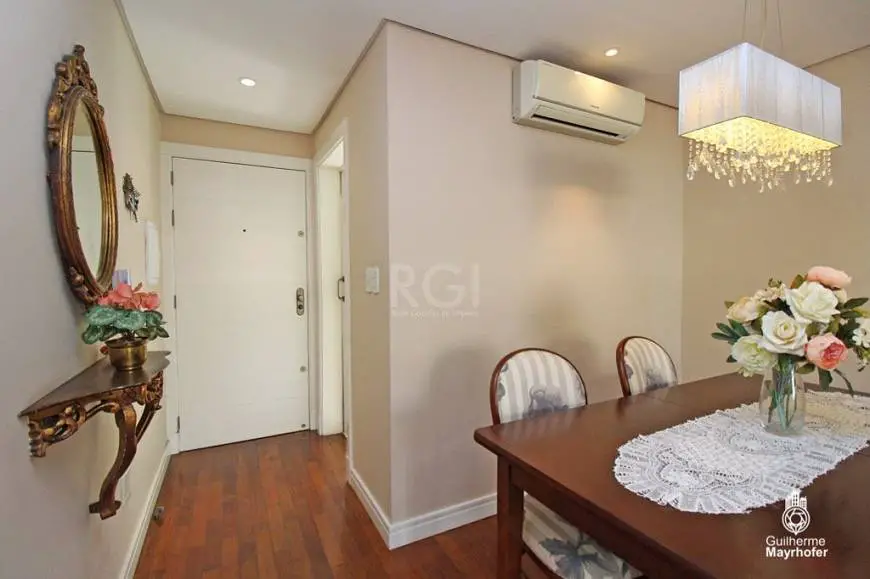 Foto 4 de Apartamento com 3 Quartos à venda, 92m² em Menino Deus, Porto Alegre