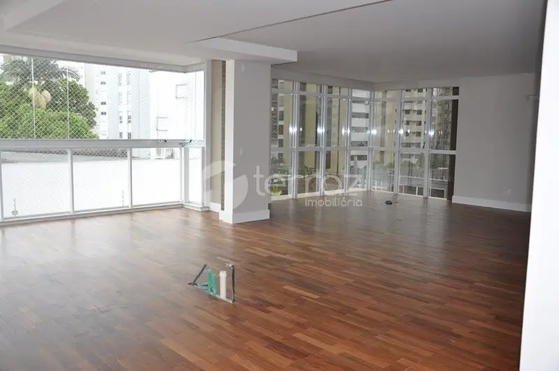 Foto 3 de Apartamento com 4 Quartos à venda, 190m² em Centro, Florianópolis