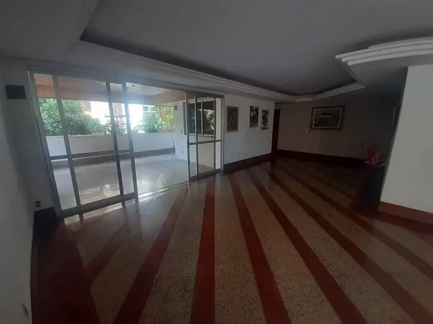 Foto 1 de Apartamento com 4 Quartos à venda, 380m² em Setor Oeste, Goiânia
