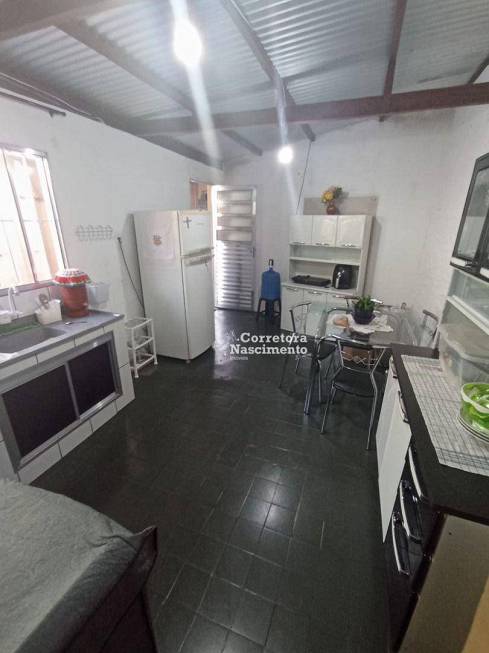 Foto 2 de Casa com 2 Quartos para venda ou aluguel, 83m² em Jardim Didinha, Jacareí
