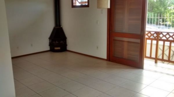 Foto 4 de Casa com 2 Quartos à venda, 136m² em Partenon, Porto Alegre