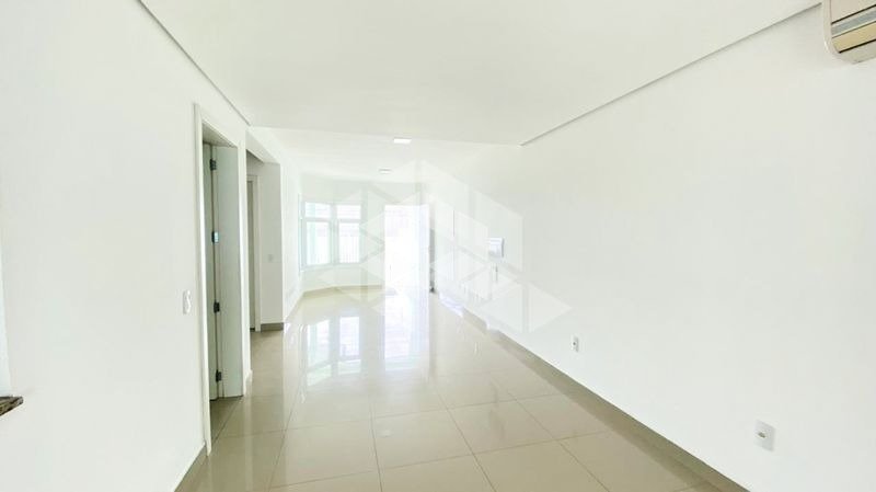 Foto 4 de Casa com 2 Quartos à venda, 185m² em São José, Canoas
