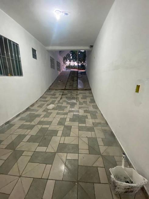 Foto 1 de Casa com 2 Quartos para alugar, 50m² em Taboão, São Bernardo do Campo