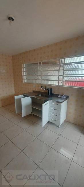 Foto 5 de Casa com 2 Quartos para alugar, 80m² em Vila Marari, São Paulo