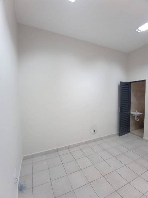 Foto 3 de Casa com 3 Quartos para alugar, 10m² em Campina, Belém
