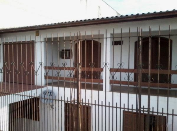 Foto 1 de Casa com 3 Quartos à venda, 320m² em Rubem Berta, Porto Alegre
