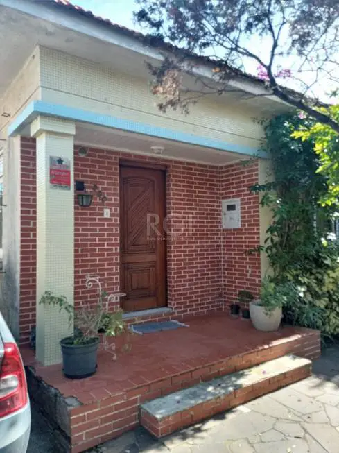 Foto 3 de Casa com 3 Quartos à venda, 188m² em São João, Porto Alegre
