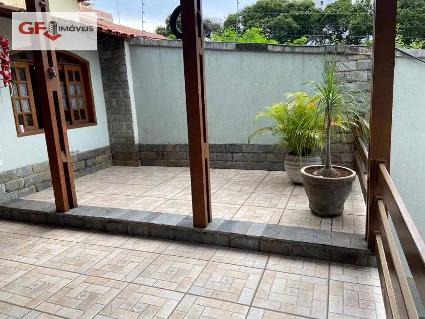 Foto 3 de Casa com 4 Quartos à venda, 360m² em Jaraguá, Belo Horizonte
