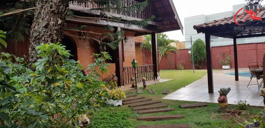 Foto 1 de Casa com 4 Quartos à venda, 516m² em Santa Maria, Uberaba