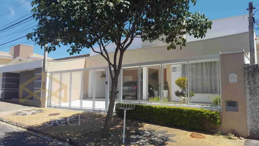 Foto 1 de Casa com 4 Quartos à venda, 380m² em Vila Nogueira, Campinas