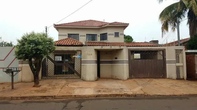 Foto 1 de Casa com 5 Quartos à venda, 360m² em Vila Santo Eugenio, Campo Grande