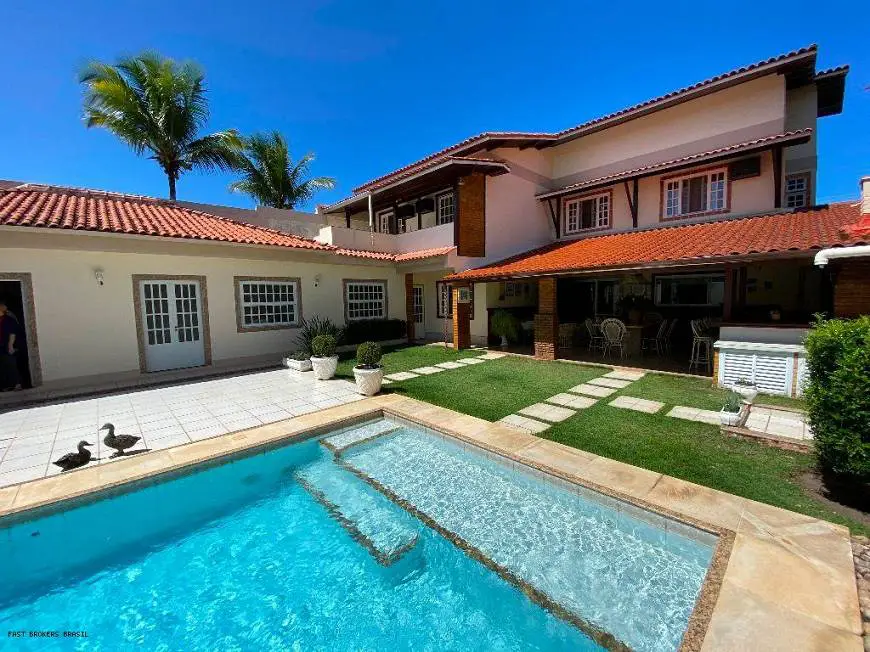 Foto 3 de Casa com 6 Quartos à venda, 594m² em Camboinhas, Niterói