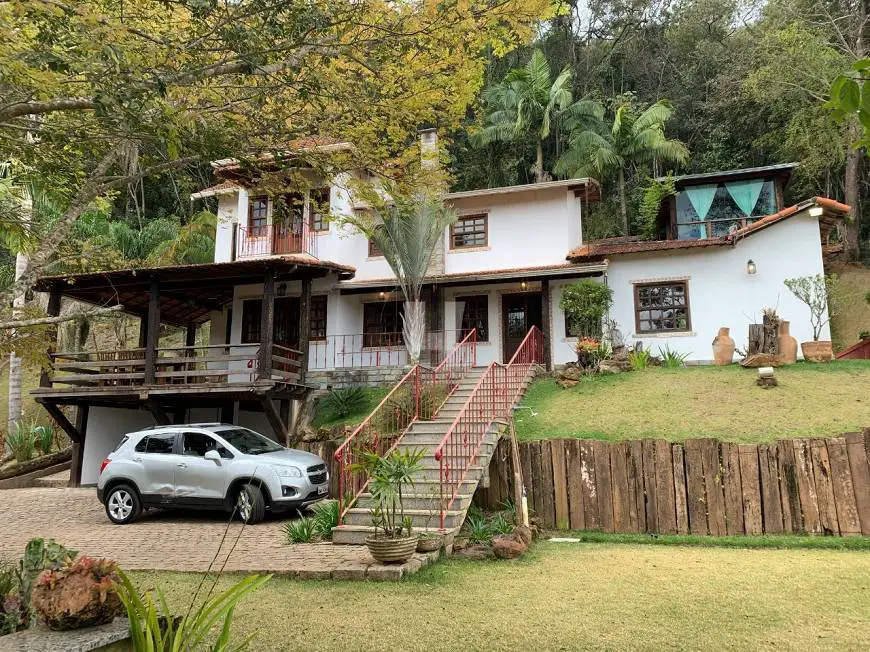 Foto 1 de Casa de Condomínio com 2 Quartos à venda, 150m² em Canto das Águas, Rio Acima
