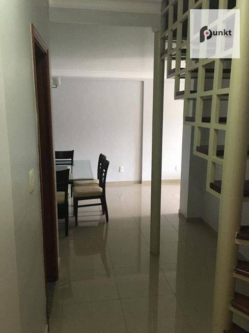 Foto 5 de Casa de Condomínio com 4 Quartos à venda, 309m² em Dom Pedro, Manaus