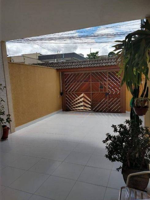 Foto 4 de Sobrado com 4 Quartos à venda, 175m² em Jardim Santa Clara, Guarulhos