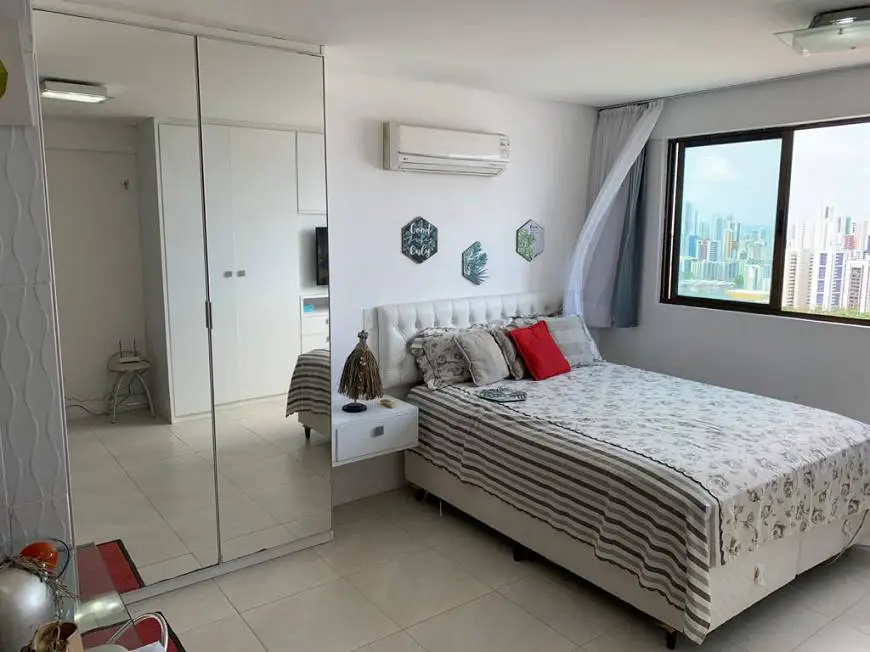 Foto 1 de Apartamento com 1 Quarto para alugar, 27m² em Boa Viagem, Recife