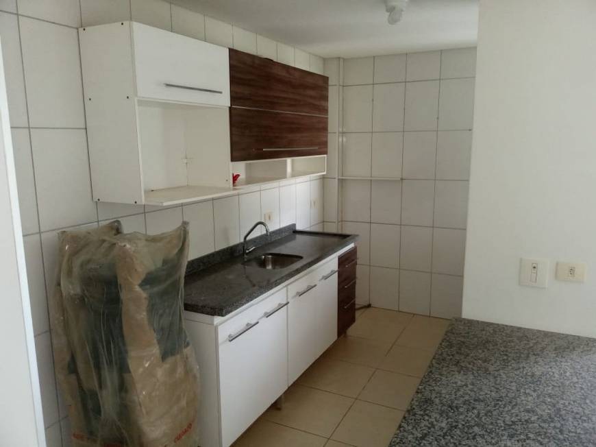 Foto 4 de Apartamento com 1 Quarto para alugar, 46m² em Jardim Aclimação, Maringá