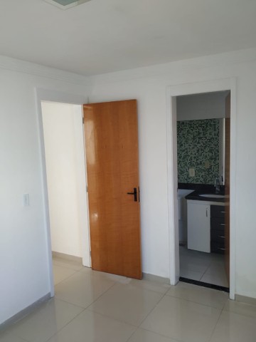 Foto 5 de Apartamento com 2 Quartos à venda, 54m² em Colina de Laranjeiras, Serra