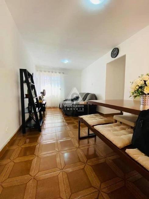 Foto 2 de Apartamento com 2 Quartos à venda, 49m² em Inhaúma, Rio de Janeiro