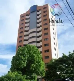 Foto 1 de Apartamento com 2 Quartos para venda ou aluguel, 65m² em Meireles, Fortaleza