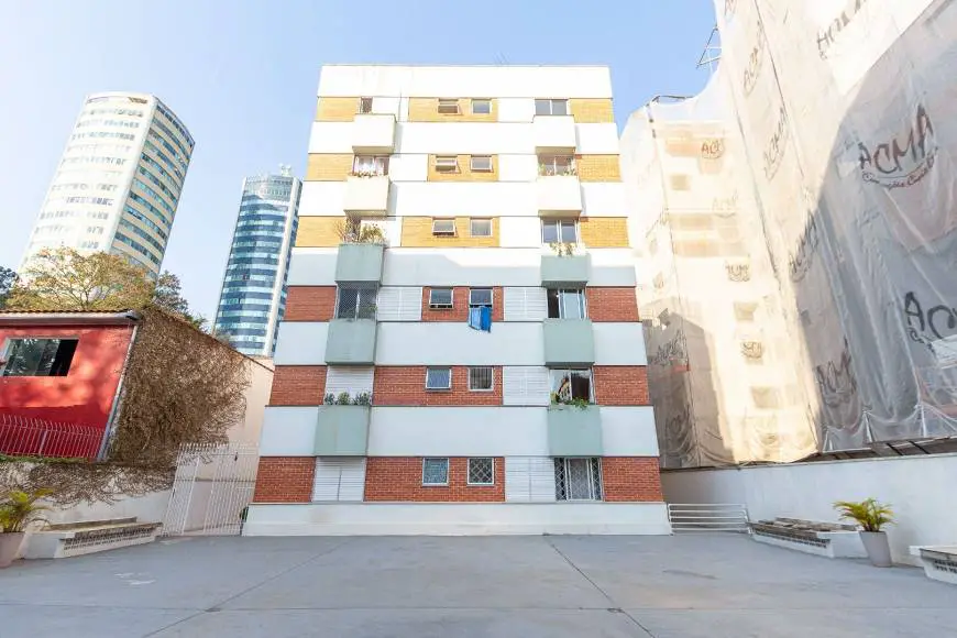 Foto 1 de Apartamento com 2 Quartos à venda, 66m² em Mercês, Curitiba