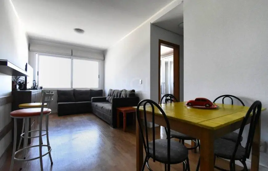 Foto 3 de Apartamento com 2 Quartos à venda, 61m² em Santa Tereza, Porto Alegre