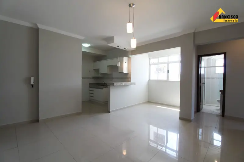 Foto 1 de Apartamento com 2 Quartos para alugar, 119m² em Vila Cruzeiro, Divinópolis