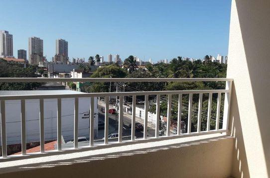Foto 4 de Apartamento com 3 Quartos à venda, 74m² em Fátima, Fortaleza