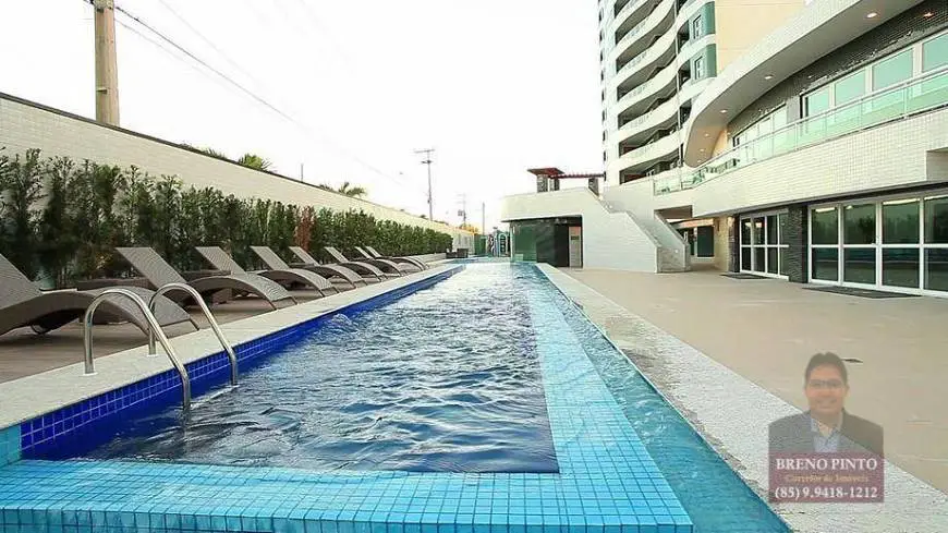 Foto 4 de Apartamento com 3 Quartos à venda, 164m² em Guararapes, Fortaleza