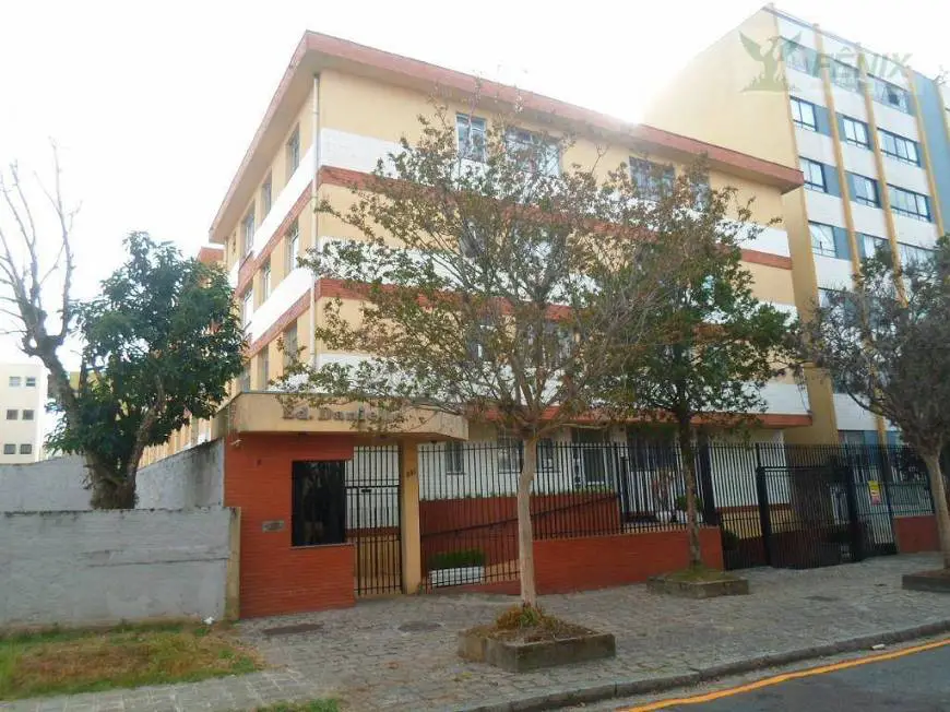 Foto 1 de Apartamento com 3 Quartos para alugar, 100m² em Juvevê, Curitiba