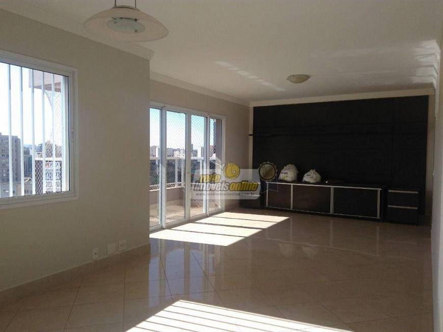 Foto 1 de Apartamento com 3 Quartos à venda, 286m² em Mercês, Uberaba