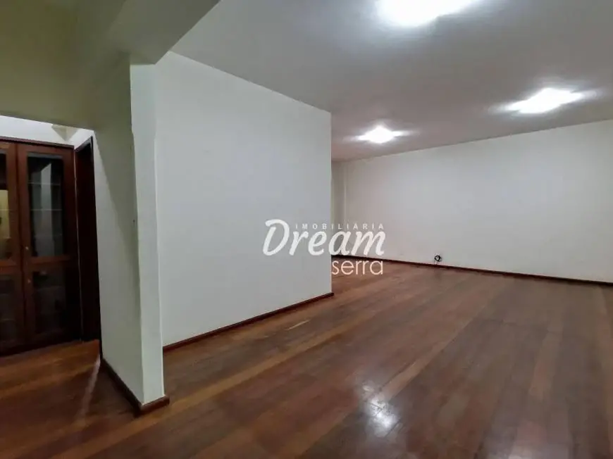 Foto 5 de Apartamento com 3 Quartos à venda, 186m² em Varzea, Teresópolis