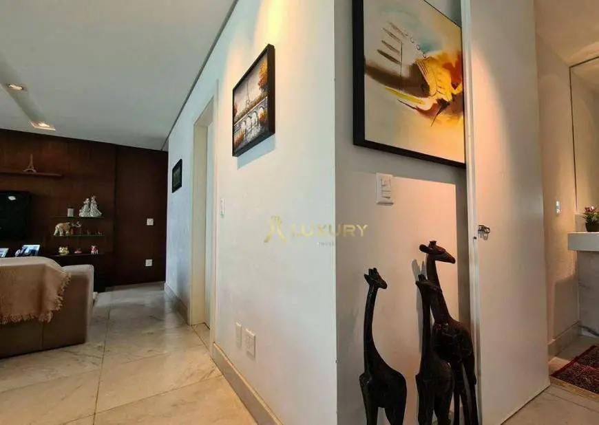 Foto 5 de Apartamento com 4 Quartos à venda, 183m² em Belvedere, Belo Horizonte