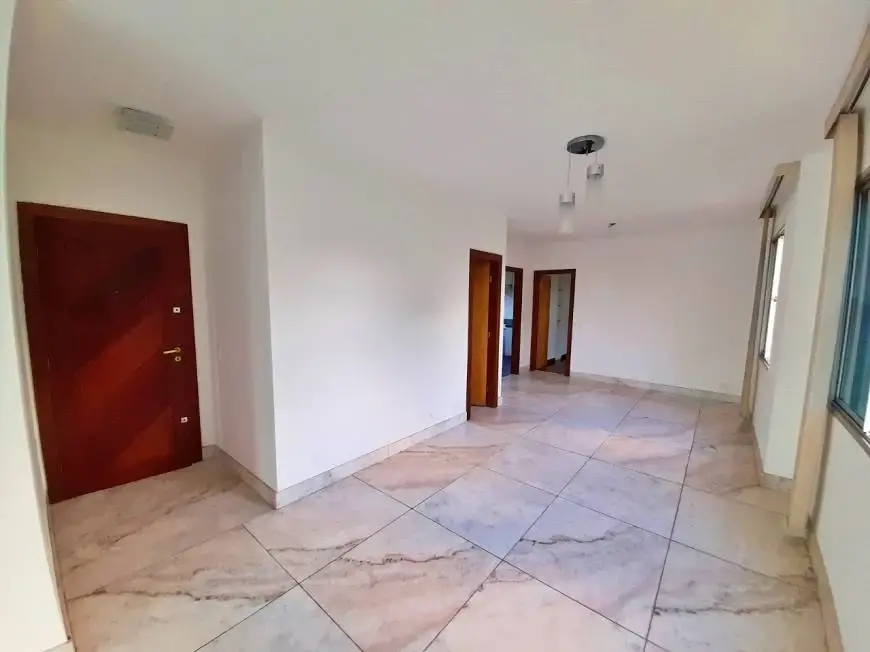 Foto 2 de Apartamento com 4 Quartos à venda, 129m² em Caiçaras, Belo Horizonte