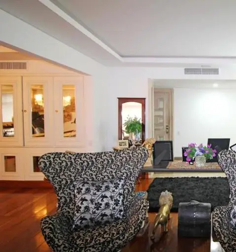 Foto 4 de Apartamento com 4 Quartos à venda, 357m² em Cerqueira César, São Paulo