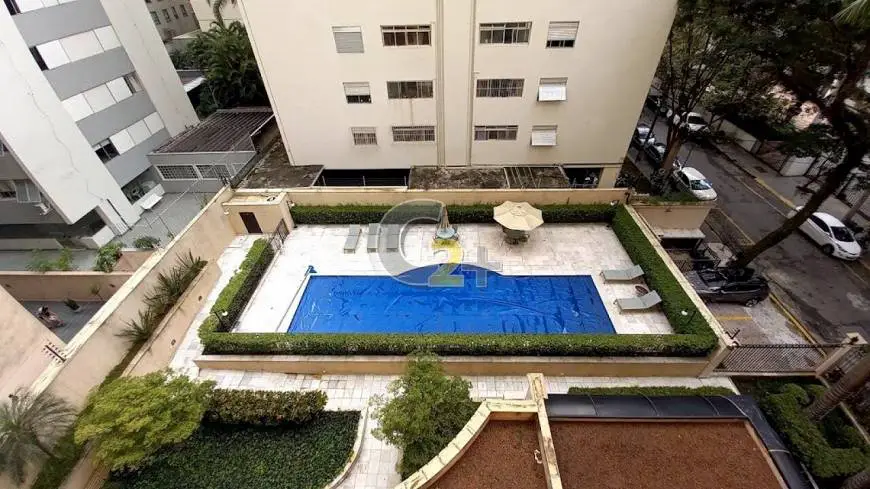Foto 5 de Apartamento com 4 Quartos à venda, 257m² em Jardim Paulista, São Paulo