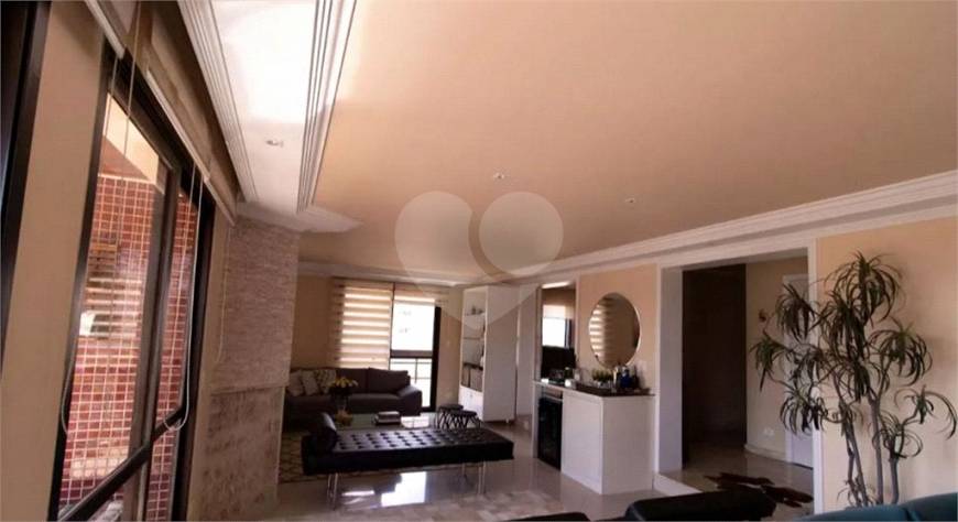Foto 3 de Apartamento com 4 Quartos à venda, 203m² em Santana, São Paulo