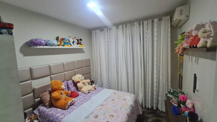 Foto 3 de Apartamento com 4 Quartos à venda, 140m² em Suíssa, Aracaju