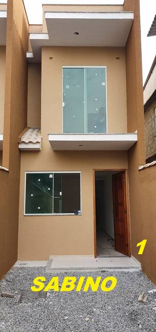 Foto 1 de Casa com 2 Quartos à venda, 80m² em Colubandê, São Gonçalo