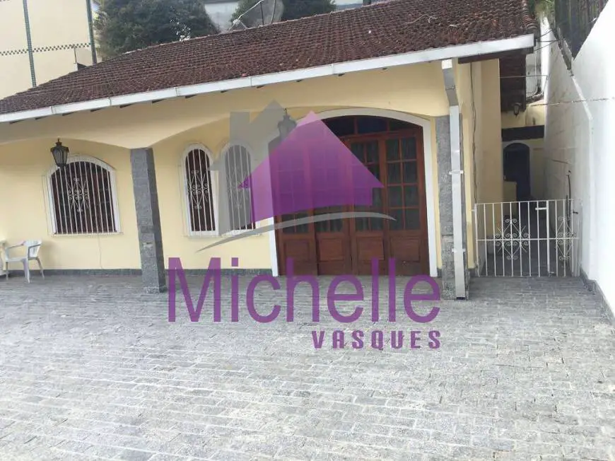 Foto 1 de Casa com 2 Quartos à venda, 363m² em Fazendinha, Teresópolis