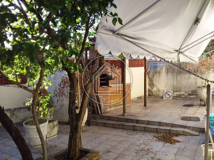 Foto 3 de Casa com 2 Quartos à venda, 65m² em Jardim Carioca, Rio de Janeiro