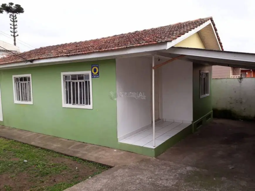 Foto 1 de Casa com 2 Quartos para alugar, 80m² em Novo Mundo, Curitiba