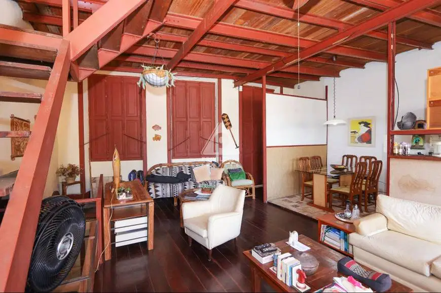 Foto 3 de Casa com 2 Quartos à venda, 170m² em Santa Teresa, Rio de Janeiro