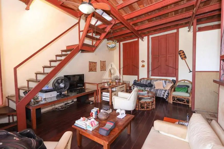 Foto 4 de Casa com 2 Quartos à venda, 170m² em Santa Teresa, Rio de Janeiro