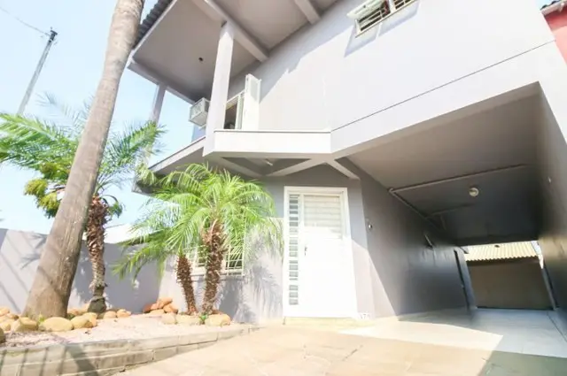 Foto 1 de Casa com 3 Quartos à venda, 200m² em Jardim Algarve, Alvorada