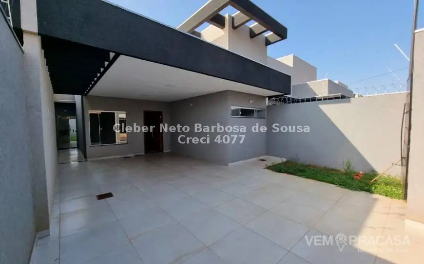 Foto 3 de Casa com 3 Quartos à venda, 115m² em Parque Residencial Rita Vieira, Campo Grande