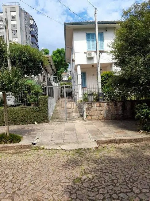 Foto 3 de Casa com 3 Quartos à venda, 207m² em Petrópolis, Porto Alegre